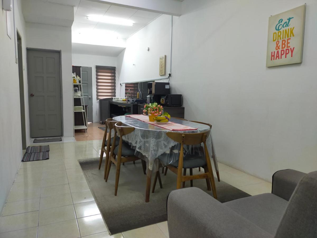 D'Port Dicksonmuslimonly Homestay Eksteriør bilde